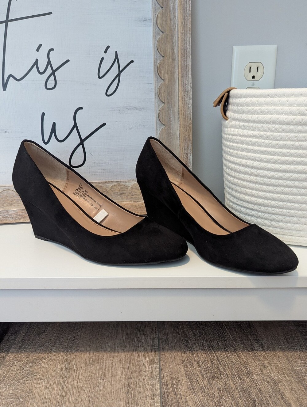 Target Black Suede Wedge Pumps Heels Size 8.5